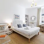 아파트 Wide & 3 Bdr - Ac & Balcony 니스