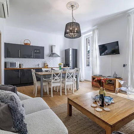 Wide & 3 Bdr - Ac & Balcony * Nizza
