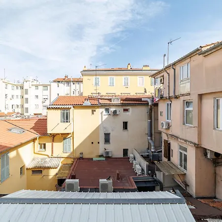 Wide&central 3 Bdr - Ac&balcony Apartamento *