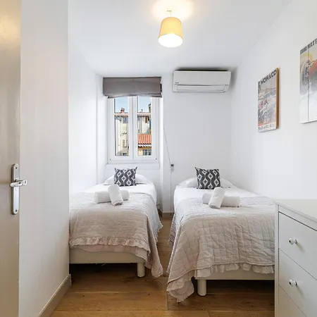 Wide & 3 Bdr - Ac & Balcony Appartamento Nizza