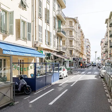 Wide&central 3 Bdr - Ac&balcony Apartamento